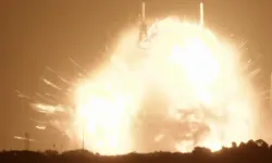 Blue Origin’in New Glenn Patlaması NASA’nın Ay Planlarını Belirsiz Hale Getirdi