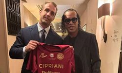 Ronaldinho yeniden sahalara dönüyor: Ravenna FC’yle imza