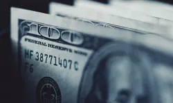 Yıl sonu için kur tahmini: Dolar/TL 48’i test edebilir