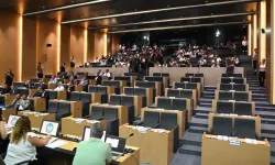 Candan Yüceer’in geçişi sonrası mecliste kriz: Yeterli çoğunluk sağlanamadı