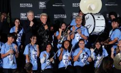 Billy Idol ve Rock and Roll Hall of Fame, California’da müzik eğitimi hamlesini okula taşıdı