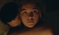 East of Eden (Netflix) İncelemesi: Florence Pugh’un Güçlü Performansı, “Sert” Uyarlamanın Önüne Geçemiyor