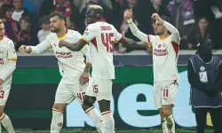Galatasaray Lille'i 4-2 Yendi, Avrupa'da Fransa'ya 25 Yıl Sonra Deplasman Zaferi