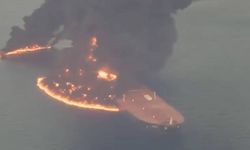 Hürmüz Boğazı’nda Mayın İddiası: 2 Milyon Varillik Süper Tanker Patladı