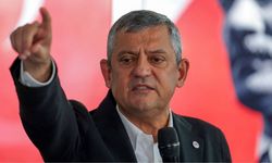 Özgür Özel’den Bursa’da üzüm üreticilerine: “Al ananı da git” diyene tarım yanıtı