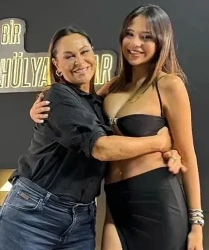 OnlyFans fenomeni Merve Taşkın, su kuyusu ve hayrat yaptırdı