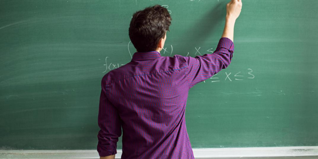 Uzman öğretmen maaşı 80 bin TL oldu