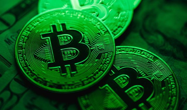Bitcoin’de kritik eşik: 75 bin dolar aşılırsa alım dalgası tetiklenebilir