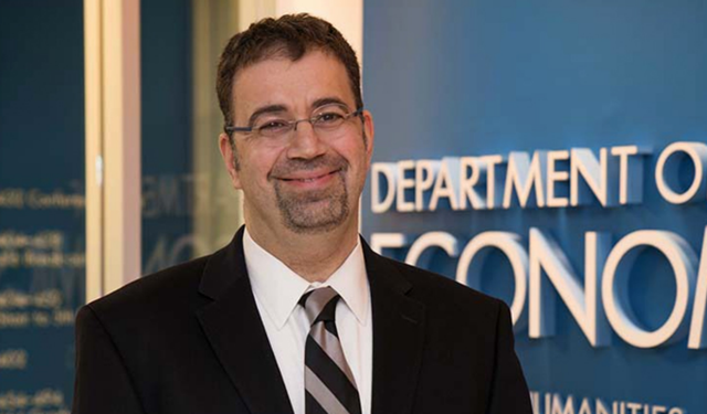 Prof. Dr. Daron Acemoğlu: Yapay zeka sandığınız kadar verimli değil