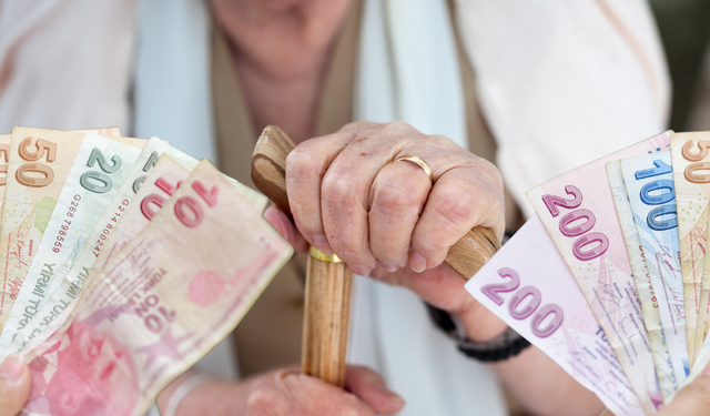 Emekli zammında yeni tablo: SGK uzmanı temmuz tahminini güncelledi