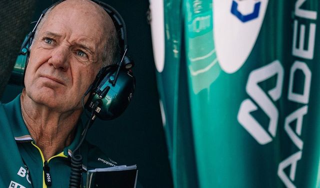 Adrian Newey öz eleştiri: “Araç fazla kilolu” dedi