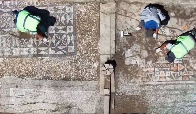 Aspendos’ta Roma Mozaiğinde “Genç Eurymedon” Keşfi
