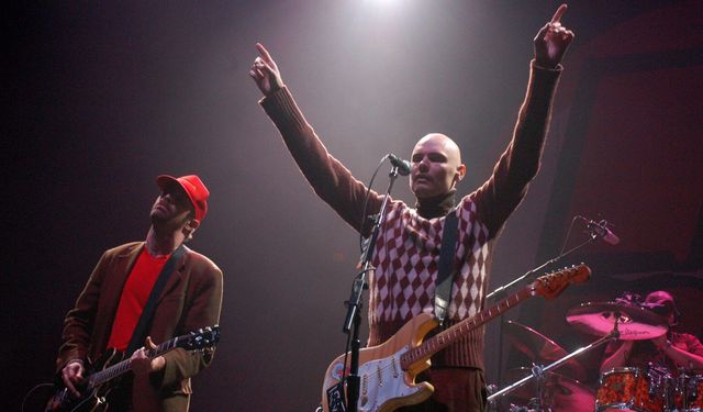 Billy Corgan, Zwan’dan 60’tan fazla şarkıyı yayımlamayı planlıyor