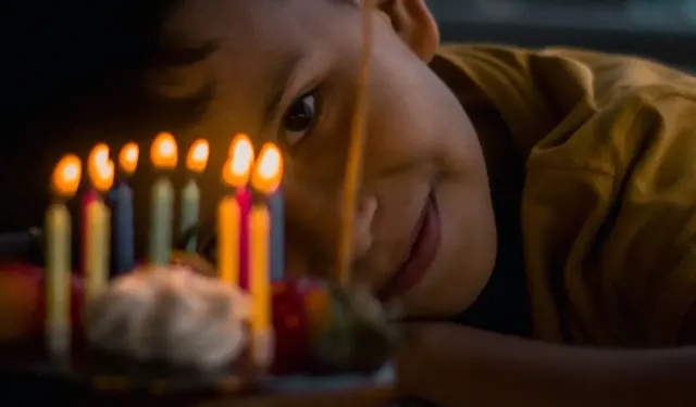 Doğum günü pastası ve mumun 5 bin yıllık kökeni Antik Mısır’dan Kinderfest’e uzanıyor