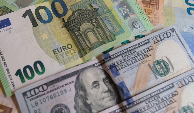 Dolar ve euro güne aynı seviyelerle başladı: İstanbul serbest piyasada son fiyatlar