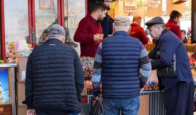 Emekliye ilave ek ödeme için AYM’ye dilekçe yağmuru