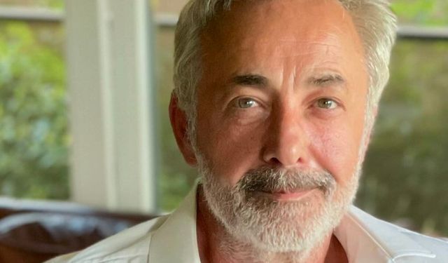 Mehmet Aslantuğ ‘Başkalarının Hayatı’na Fikret ile katıldı