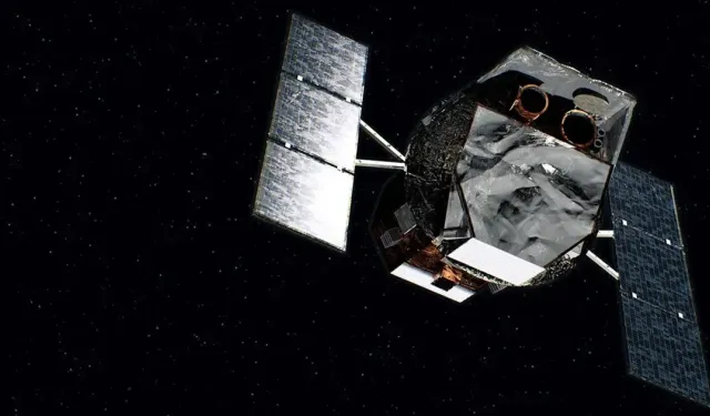 Swift Uzay Teleskobu Dünya’ya Düşmeden Kurtarılacak: NASA İlk Kez Böyle Deneyecek