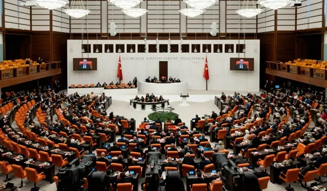 AKP’den Muhalefete Çerçeve Yasa Ön Bilgilendirmesi