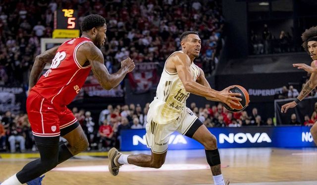Fenerbahçe Tarfin 16 sayı farktan toparlandı: Olympiakos’u 64-61 geçti