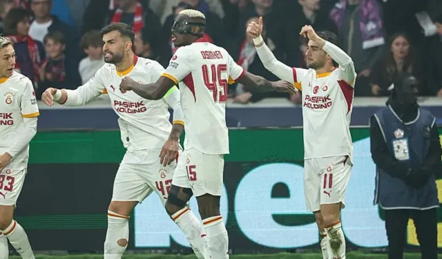Galatasaray Lille'i 4-2 Yendi, Avrupa'da Fransa'ya 25 Yıl Sonra Deplasman Zaferi