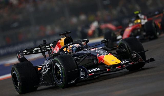 Lindblad’tan Red Bull motora övgü: “Sezonun başından beri harikaydı”