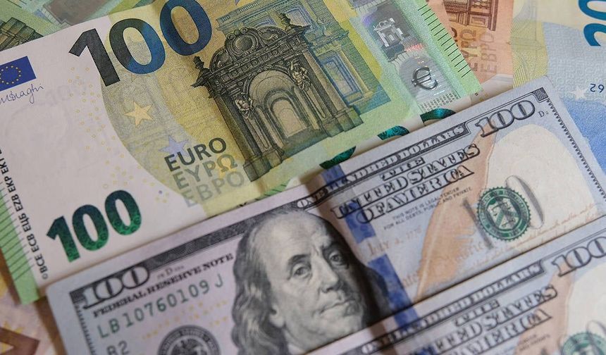 Dolar ve euro güne aynı seviyelerle başladı: İstanbul serbest piyasada son fiyatlar
