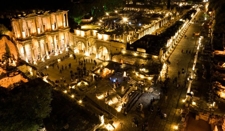 Gece müzeciliği yeniden başladı! 20 tarihi nokta gece ziyarete açıldı