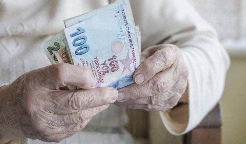 MHP’den emeklilere TOKİ’de öncelik: sıfır faizli konut finansmanı teklifi