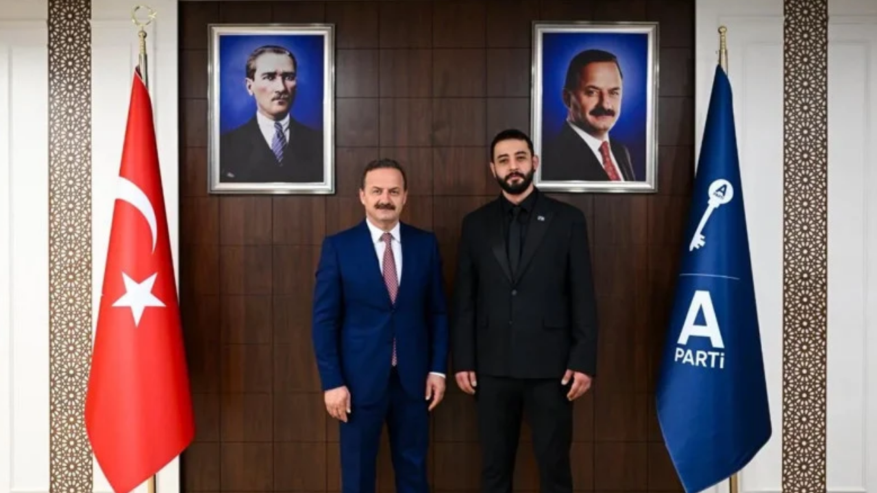 Mehmet Şef'in Oğlu Siyasete Atıldı! Bakın Hangi Partili Oldu (1)