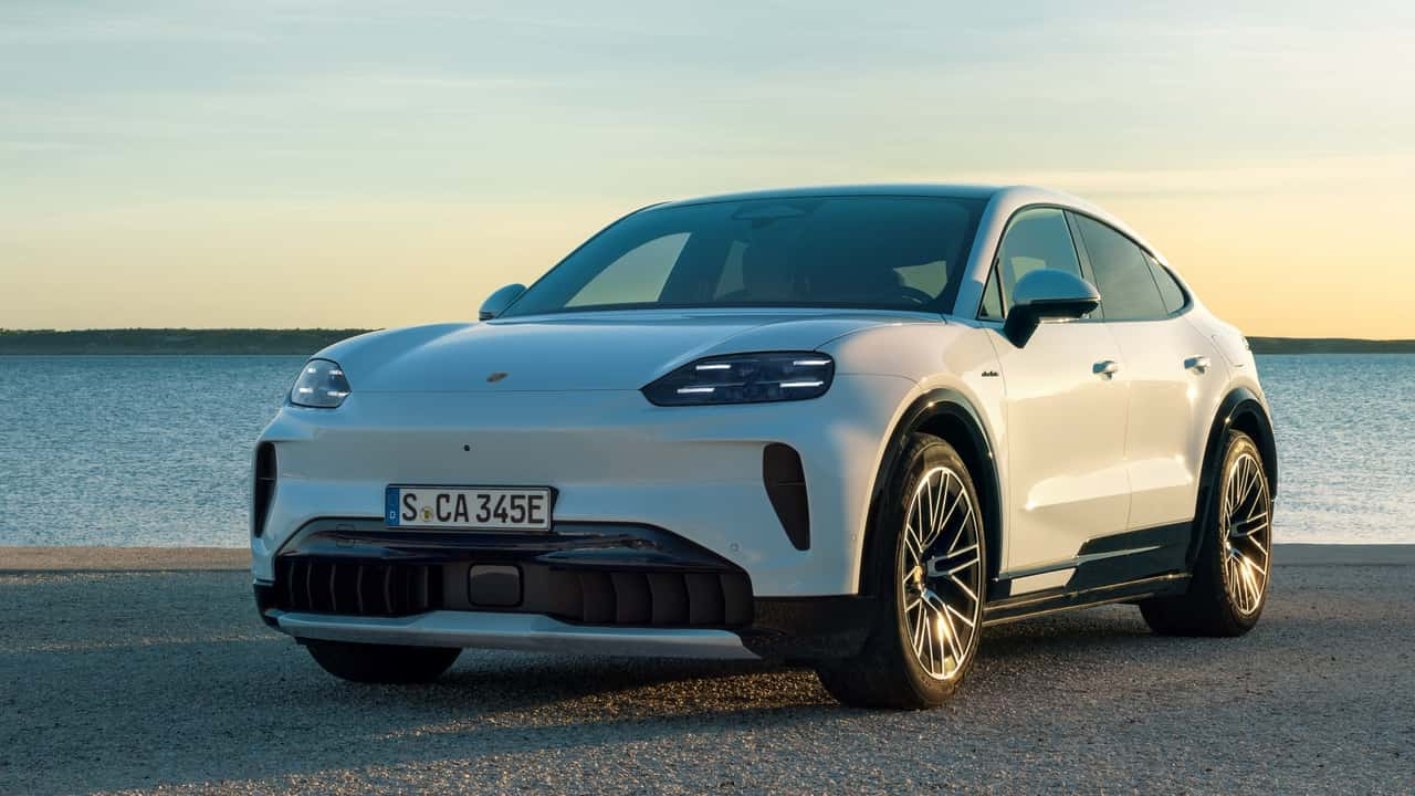 Porsche'nin Canavarı Geldi 1.156 Beygirlik Elektrikli Cayenne (2)