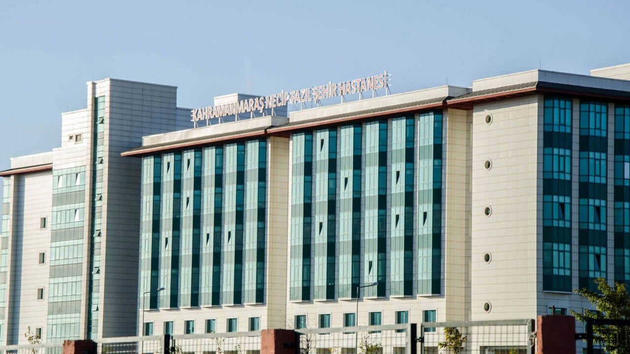 Kahramanmaraş’ta İmplant Alımlarında Usulsüzlük İddiası: İl Sağlık Müdürü Şirikçi’den “Delil” Vurgusu