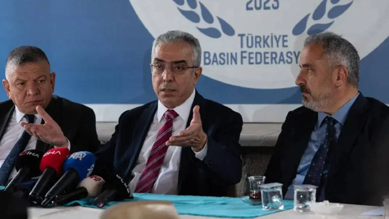 Mehmet Uçum: Öcalan silahsızlanma komisyonunda görev alacak