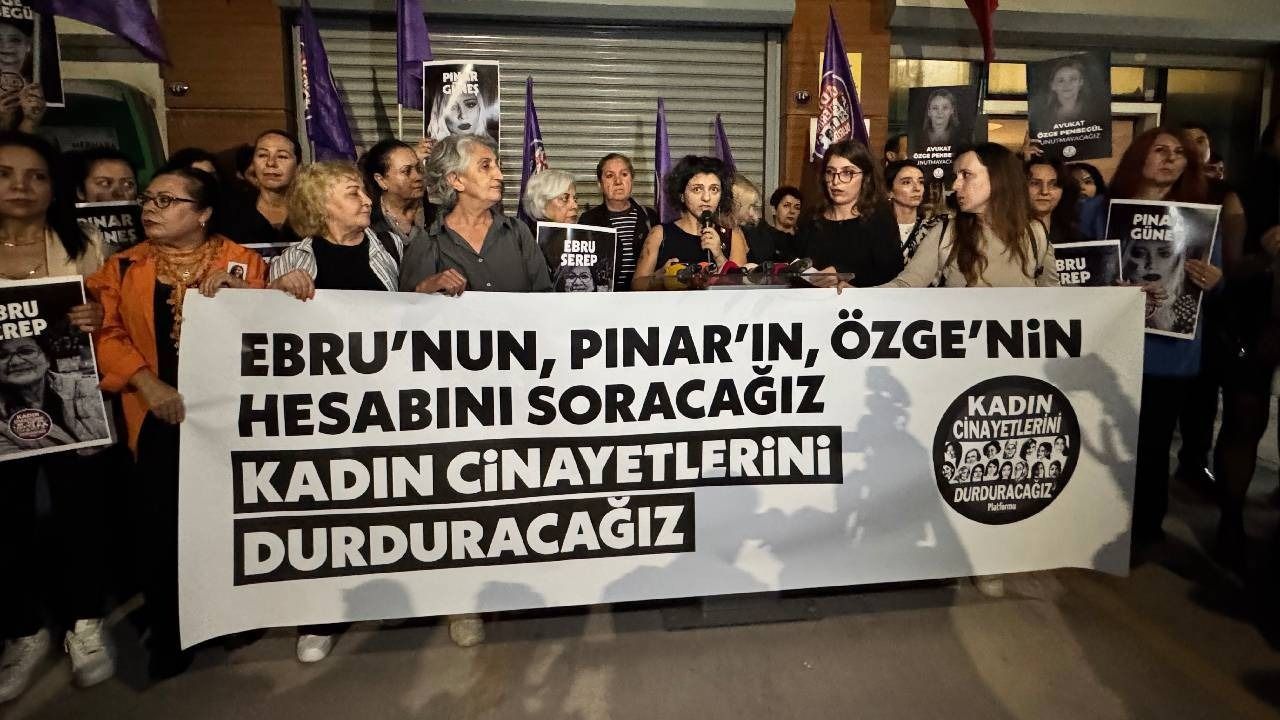 İzmir’de kadın cinayetlerine tepki: “Kadınlar hayattayken korunsun”